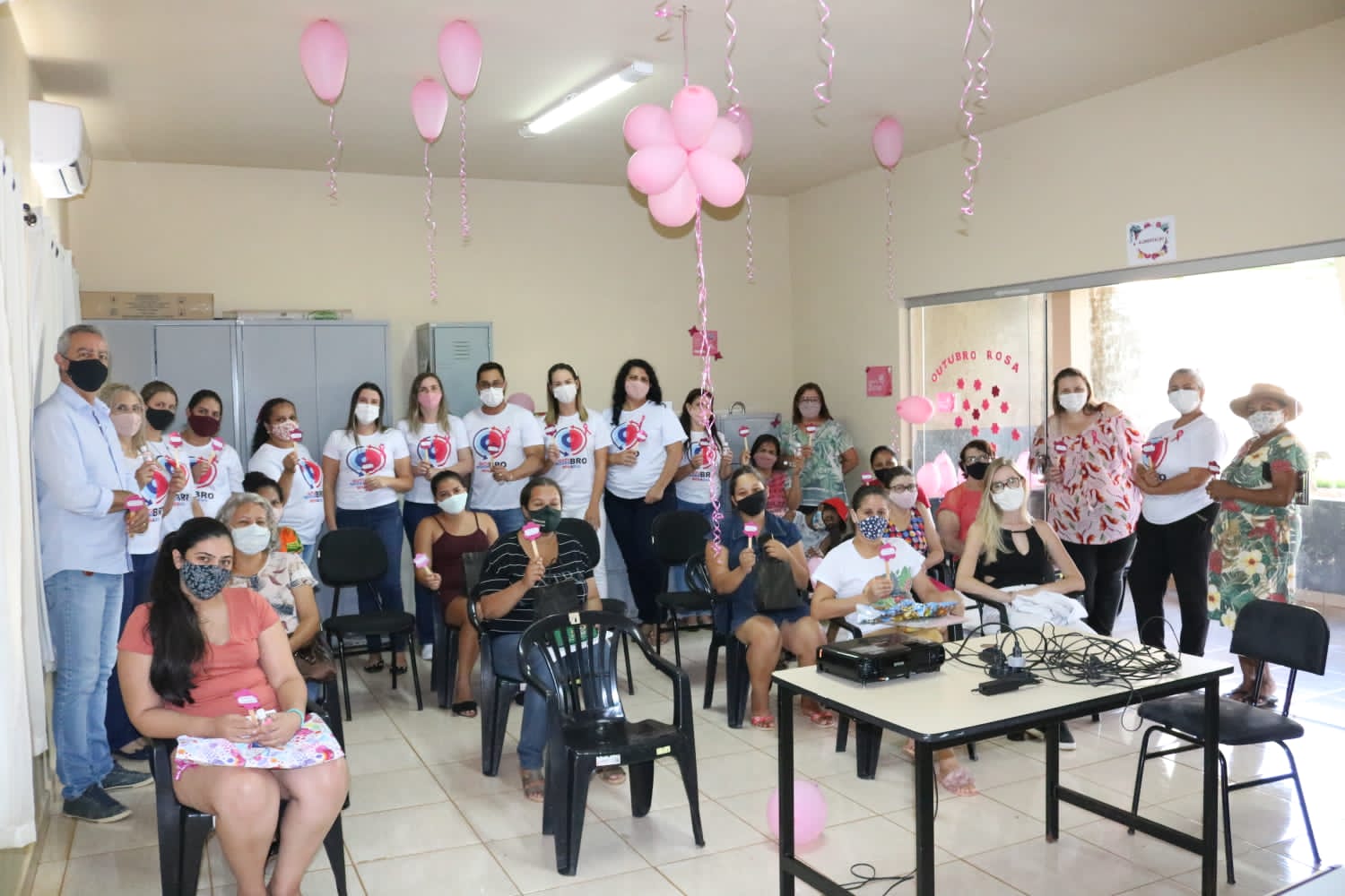 Outubro Rosa foi tema de palestra no PSF Alex Fernandes