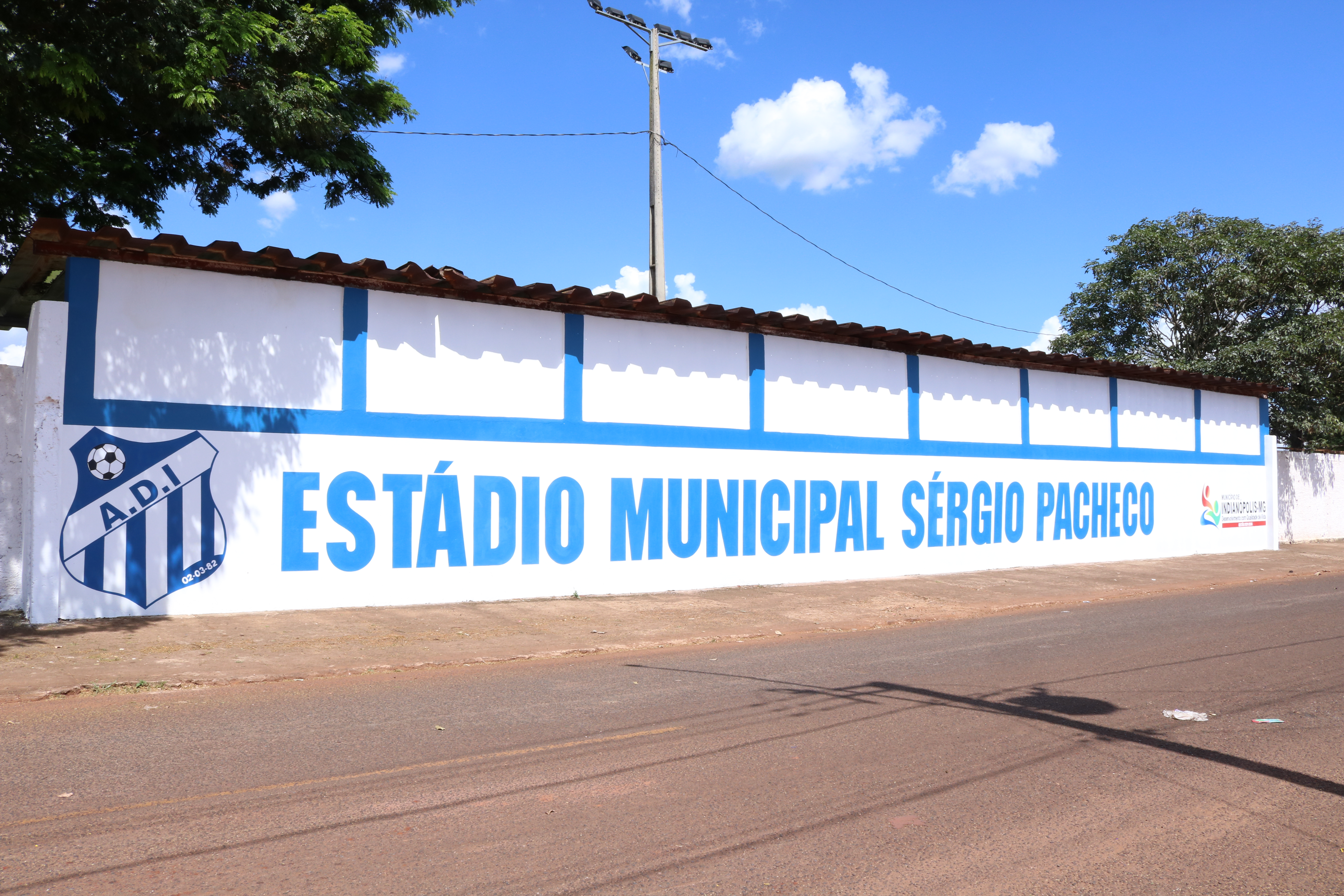 Prefeitura faz reforma no Estádio Sérgio Pacheco