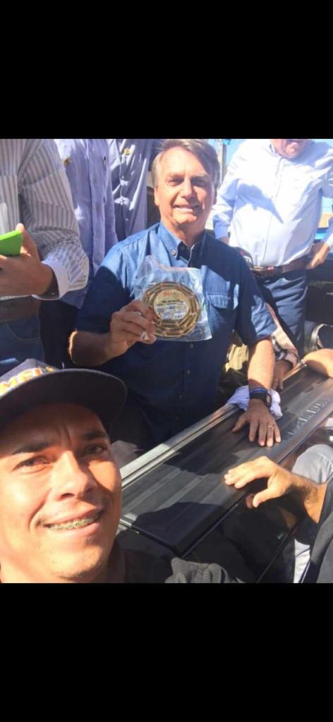 Presidente Bolsonaro elogia ‘Mel do Vale’ produzido em Indianópolis