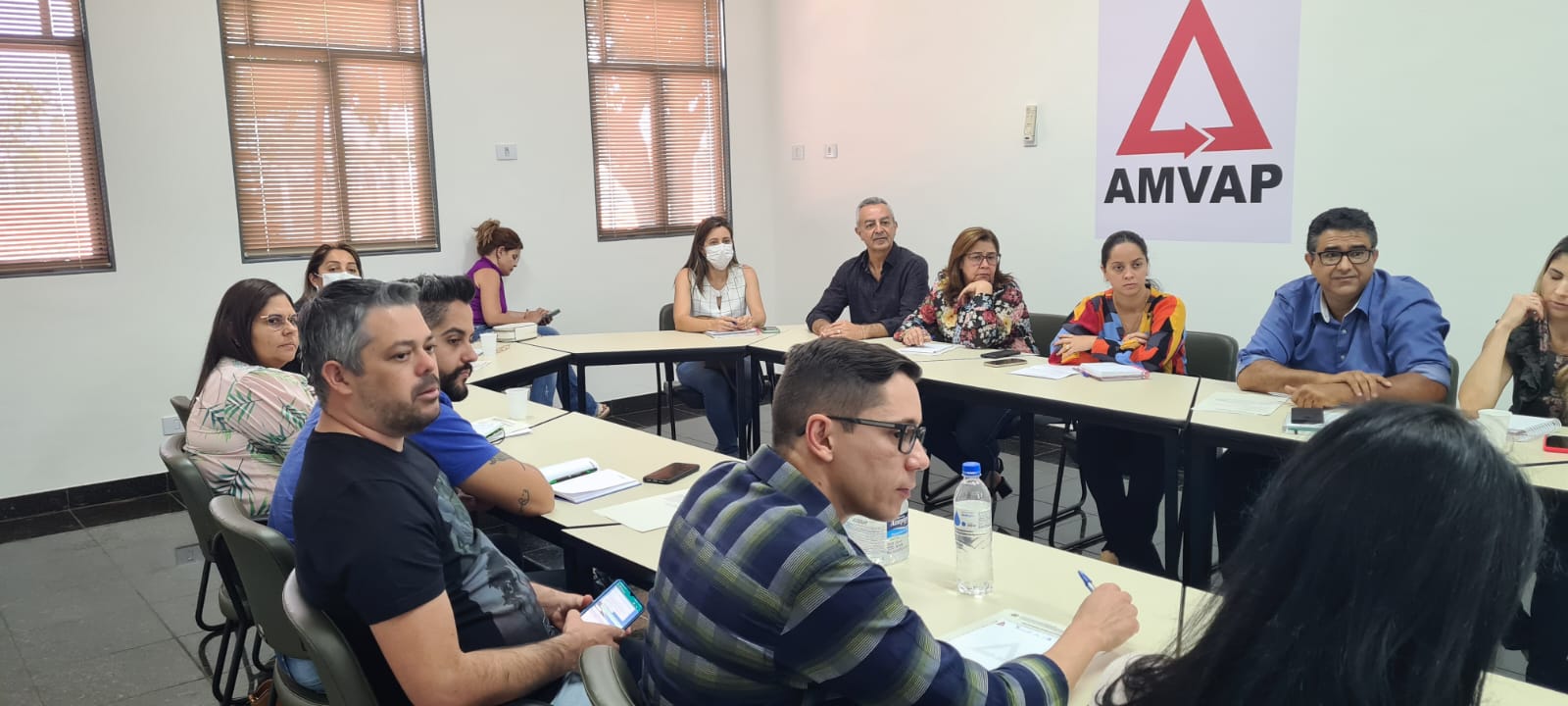 Indianópolis marca presença em reuniões da área da Saúde em Uberlândia