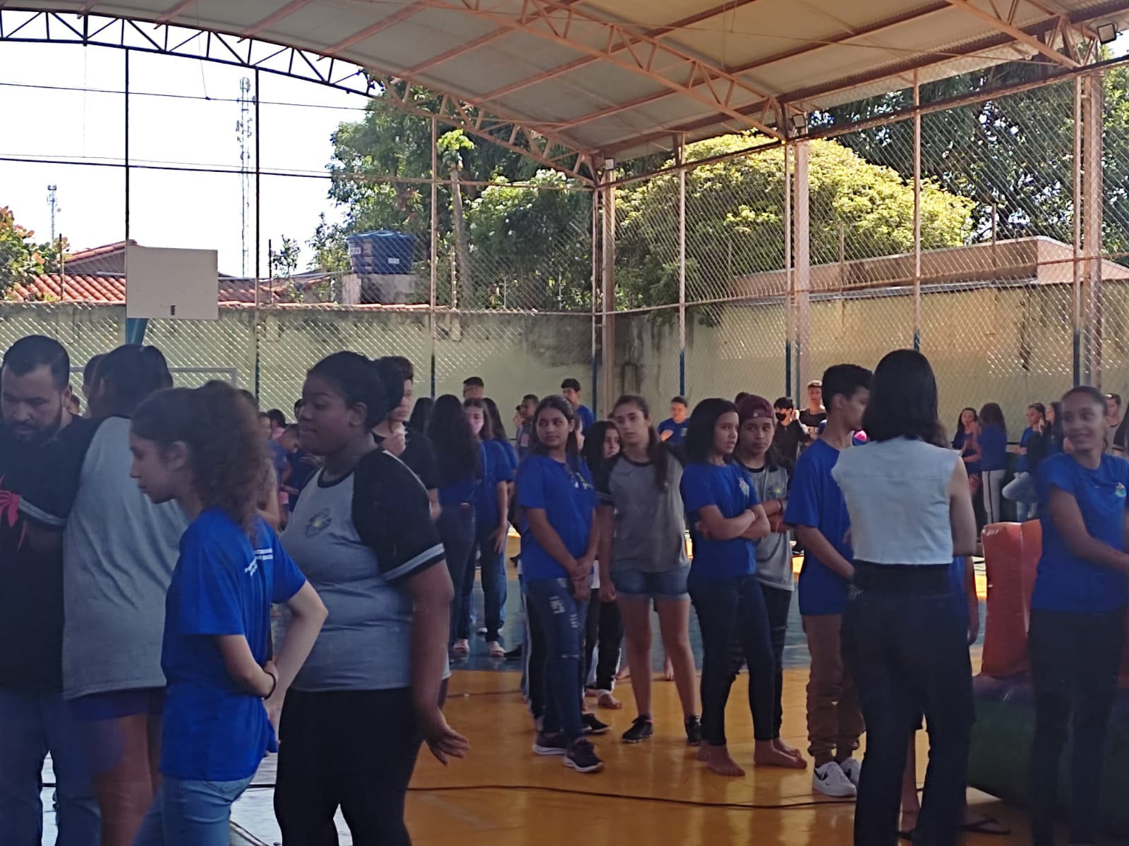 FESTA DAS CRIANÇAS NA ESCOLA MUNICIPAL DE INDIANÓPOLIS