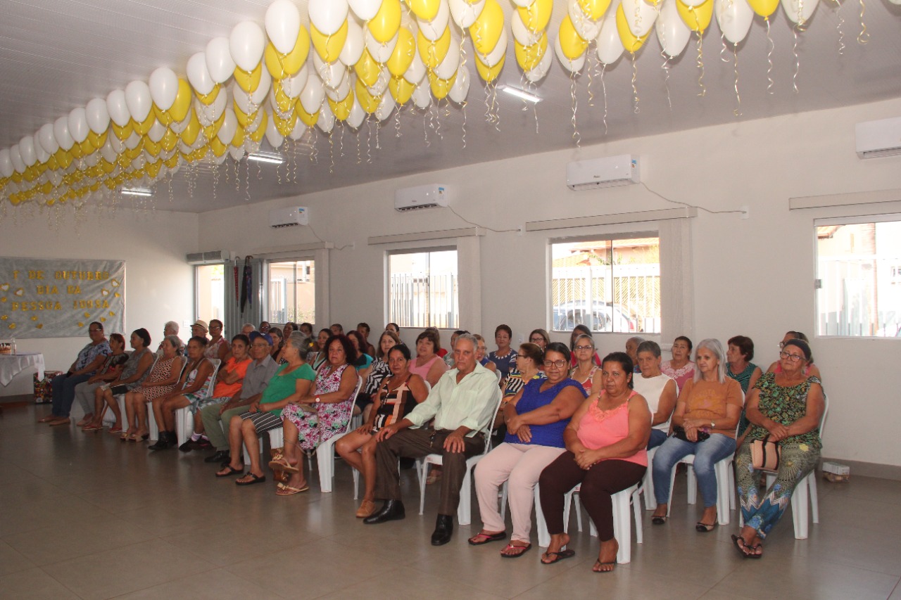 MÊS DO IDOSO ABERTO COM ATIVIDADES EM INDIANÓPOLIS