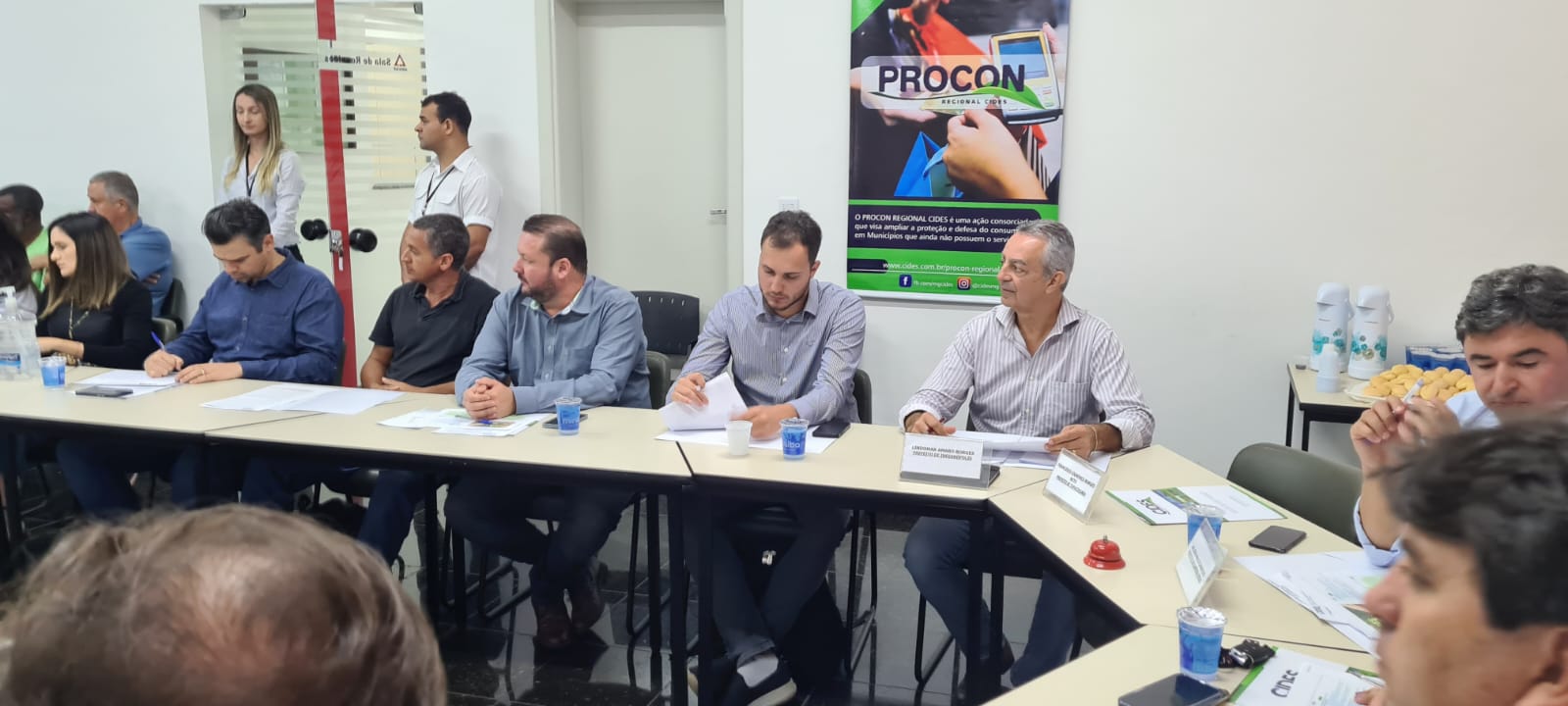 PREFEITO PARTICIPA DE REUNIÃO DO CONSÓRCIO CIDES