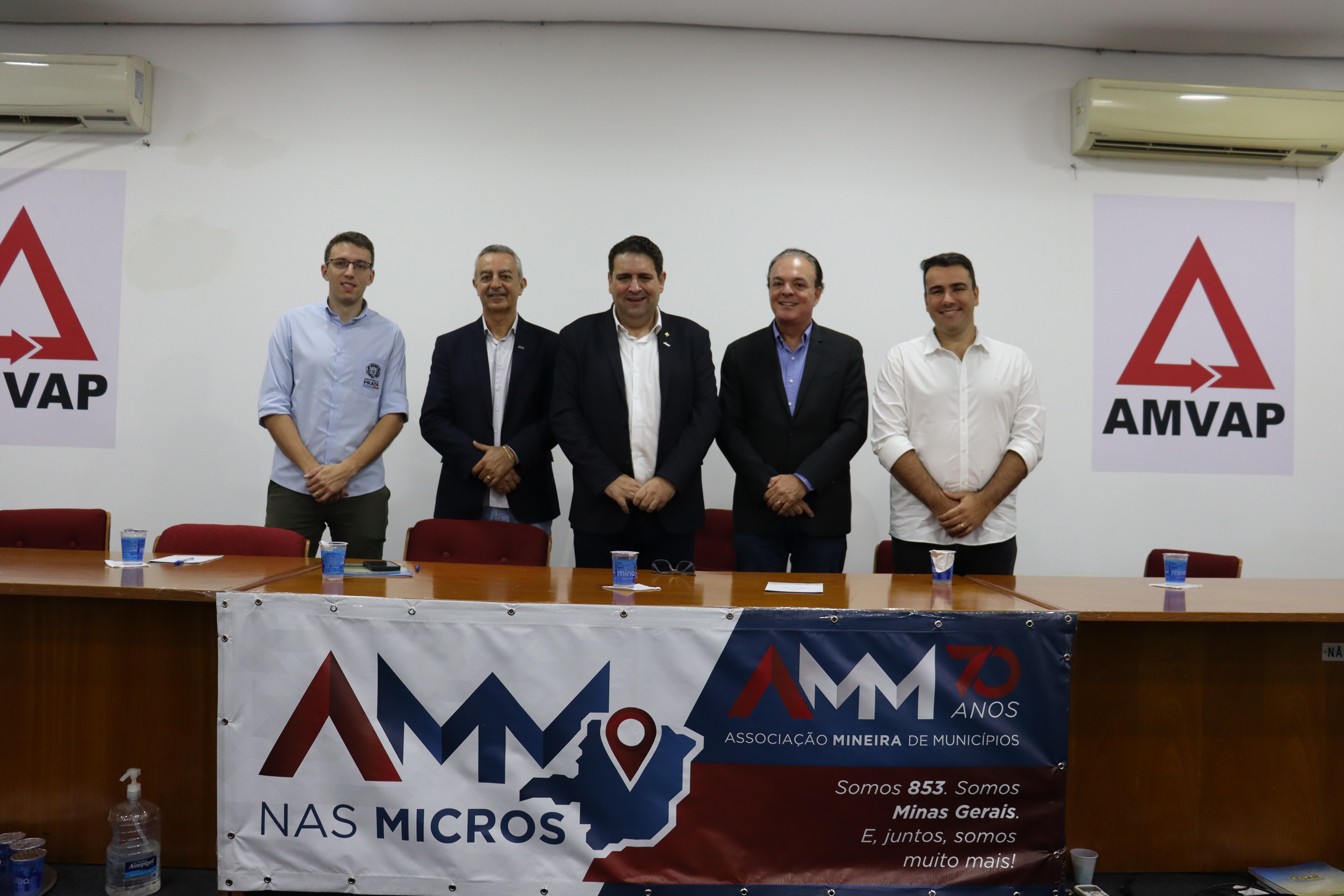 AMVAP RECEBE O PROJETO “AMM NAS MICROS”