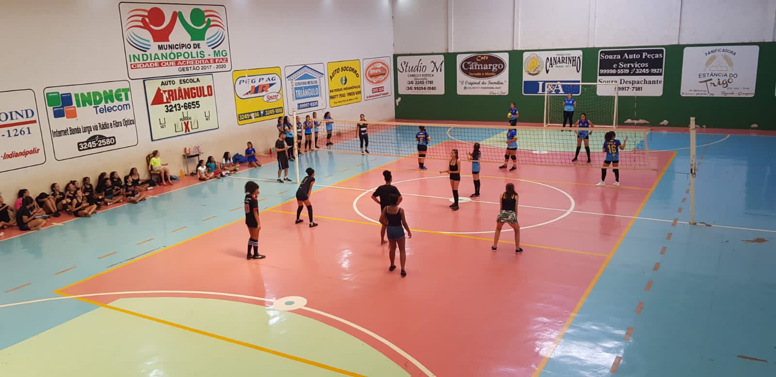 AMISTOSOS DE VÔLEI FEMININO EM INDIANÓPOLIS