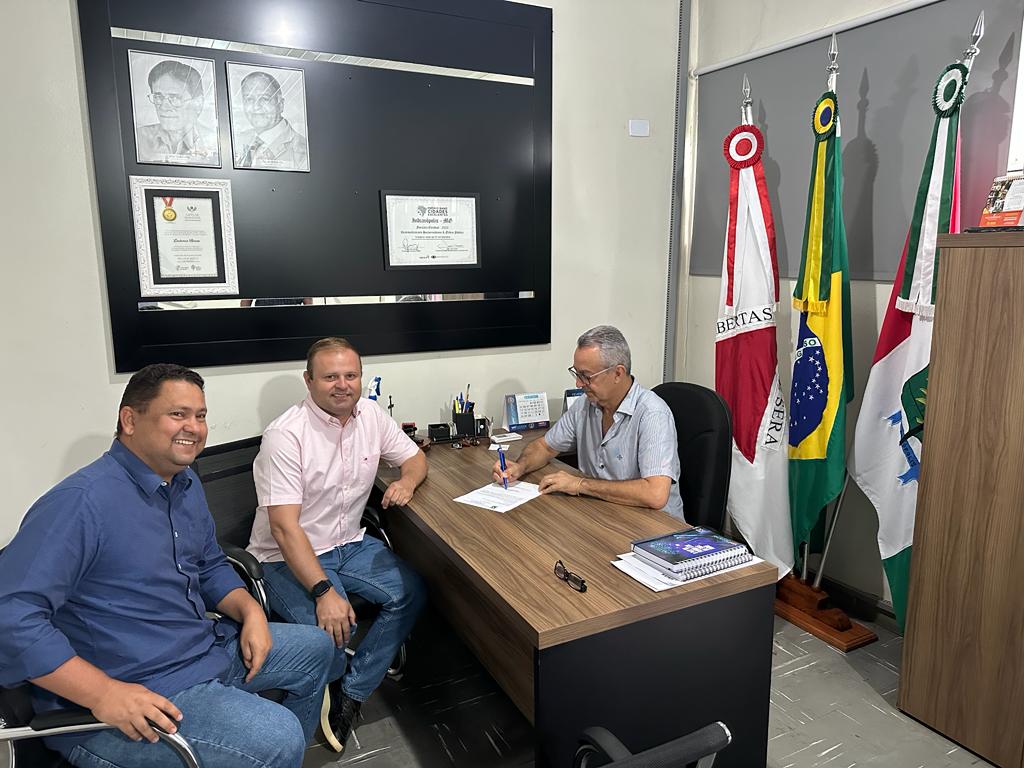 PREFEITURA INVESTE R$6 MILHÕES EM NOVA ESCOLA EM INDIANÓPOLIS