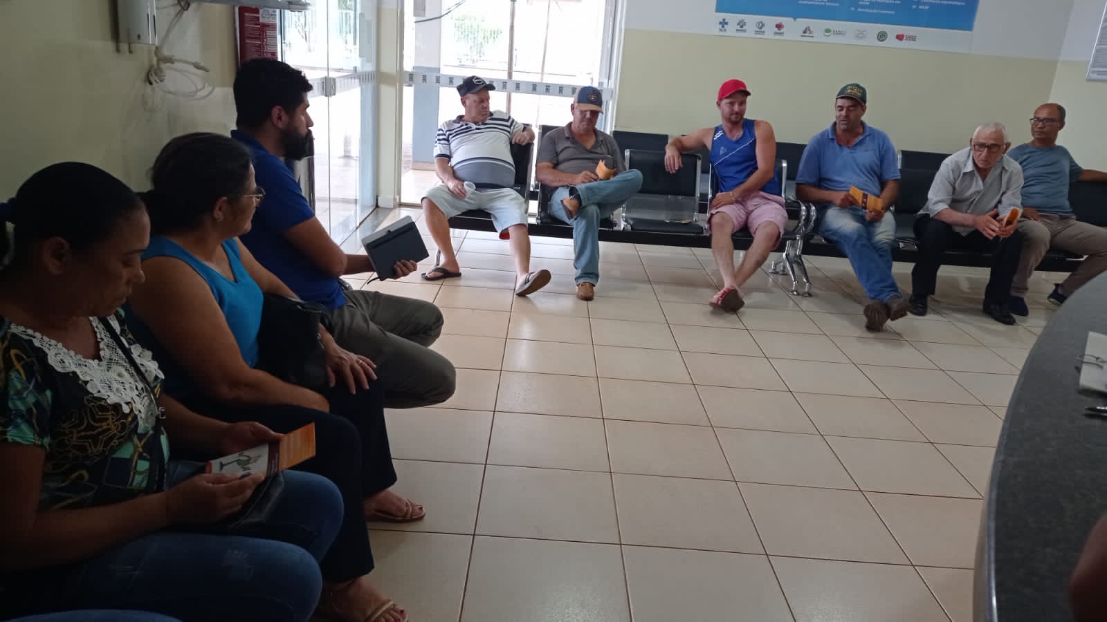 GRUPO DE TABAGISMO TEVE MAIS UMA REUNIÃO