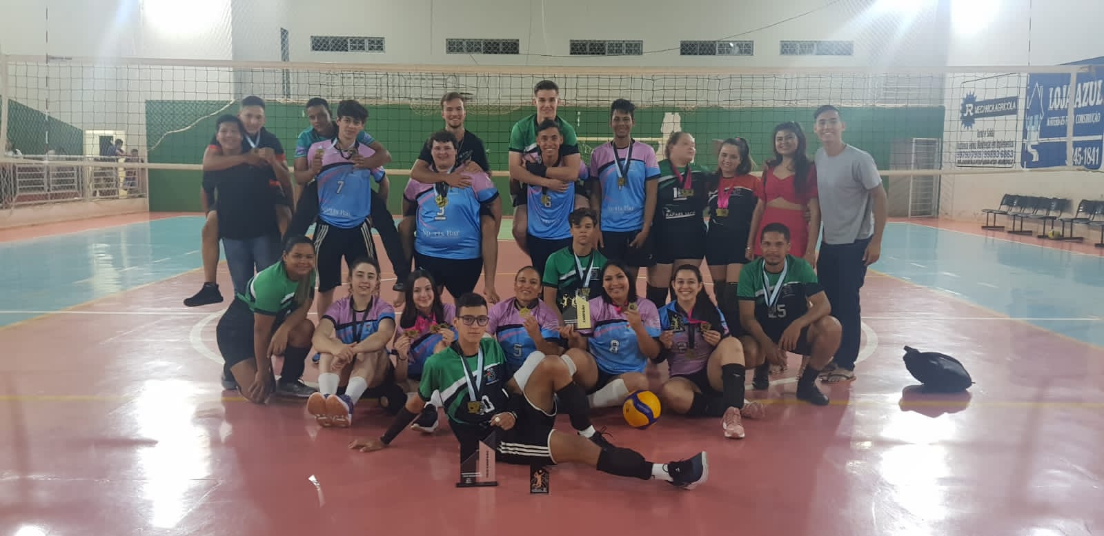 TERMINOU O CAMPEONATO MISTO DE VÔLEI EM INDIANÓPOLIS