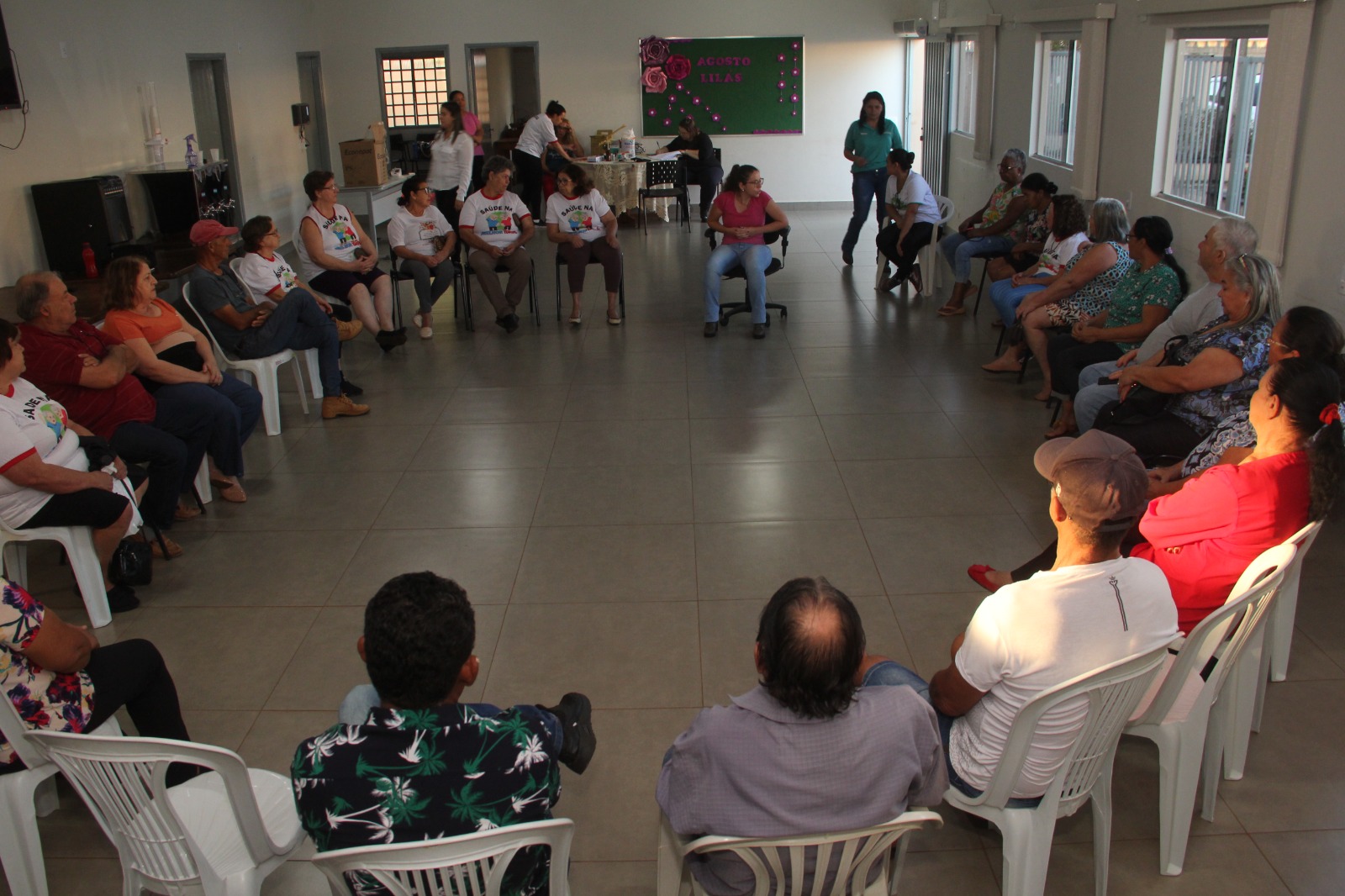 ANSIEDADE FOI TEMA DE REUNIÃO COM O GRUPO HIPERDIA