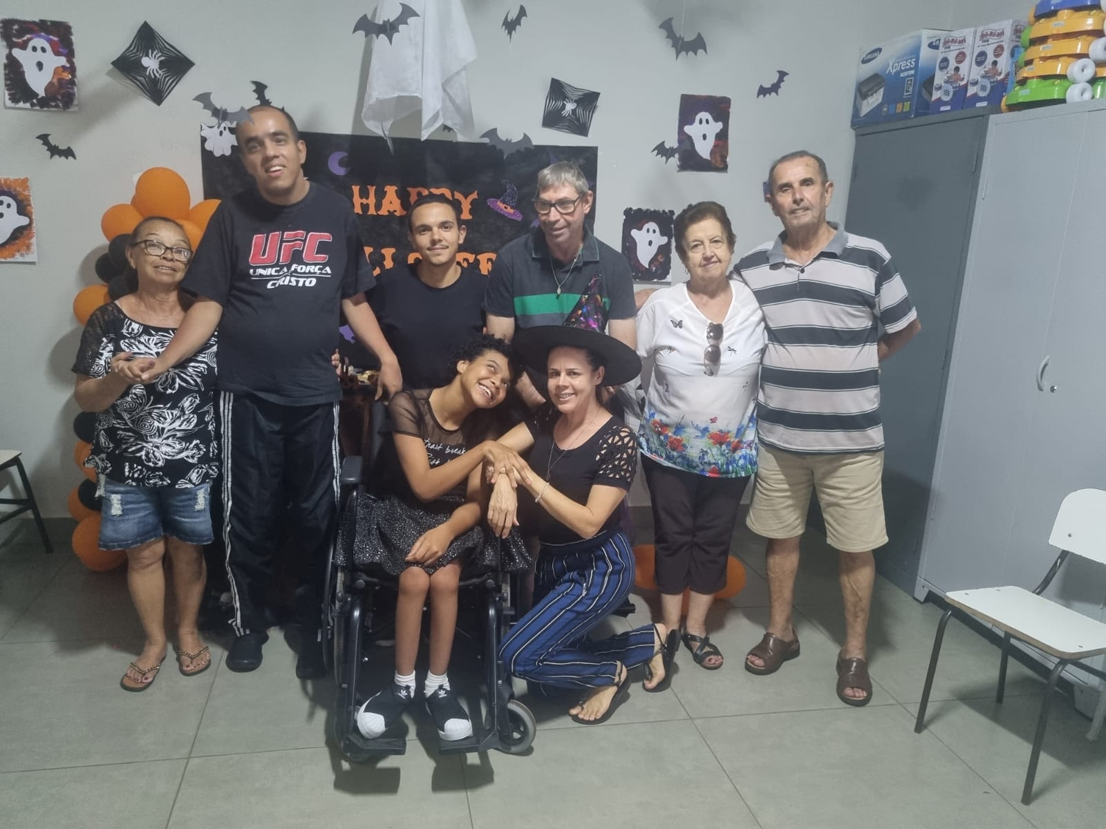 HALLOWEEN PARA ALUNOS DA SALA ESPECIAL