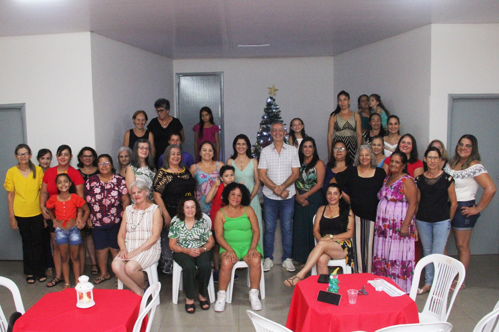ENCERRAMENTO DAS ATIVIDADES DO GRUPO DE ARTESANATO