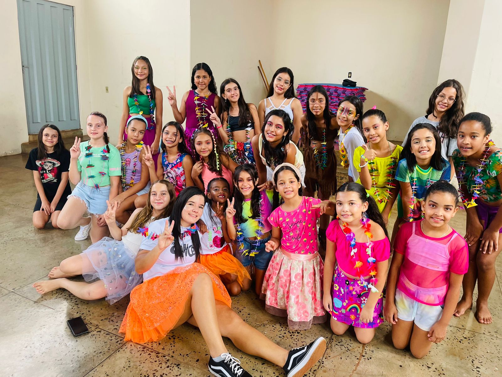 SOCIAL PROMOVE AULAS DE DANÇA EM INDIANÓPOLIS
