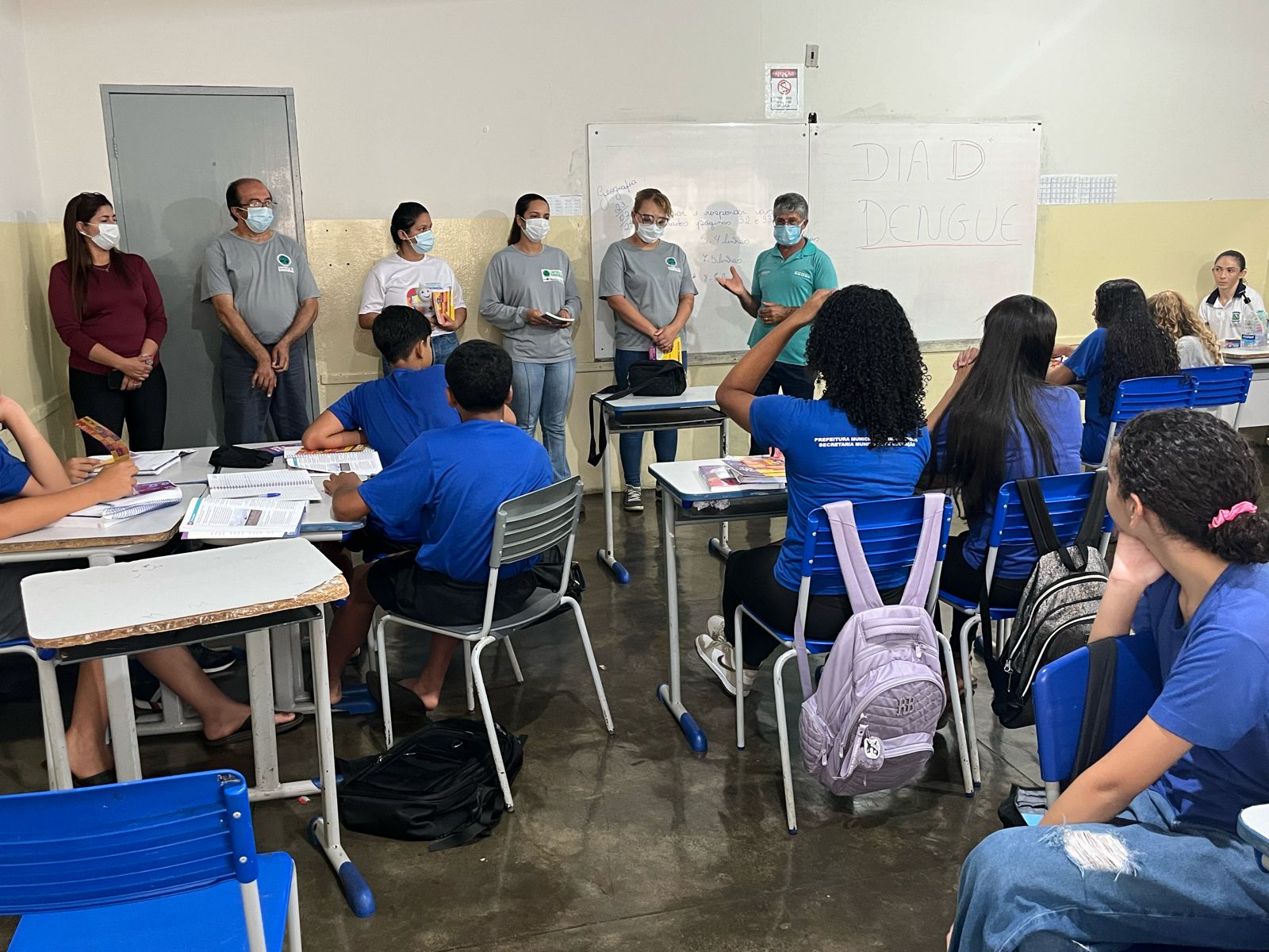 DIA D TEVE MOBILIZAÇÃO DE ENFRENTAMENTO À DENGUE EM INDIANÓPOLIS