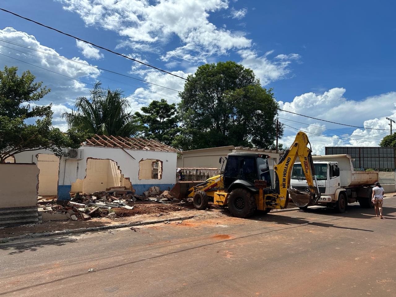 PREFEITO AUTORIZA INÍCIO DE OBRA DO NOVO CENTRO DE CONTROLE DE ZOONOSES