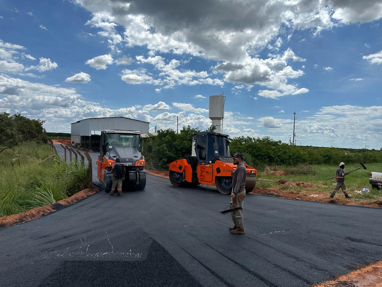 COLETA SELETIVA RECEBE PAVIMENTAÇÃO ASFÁLTICA