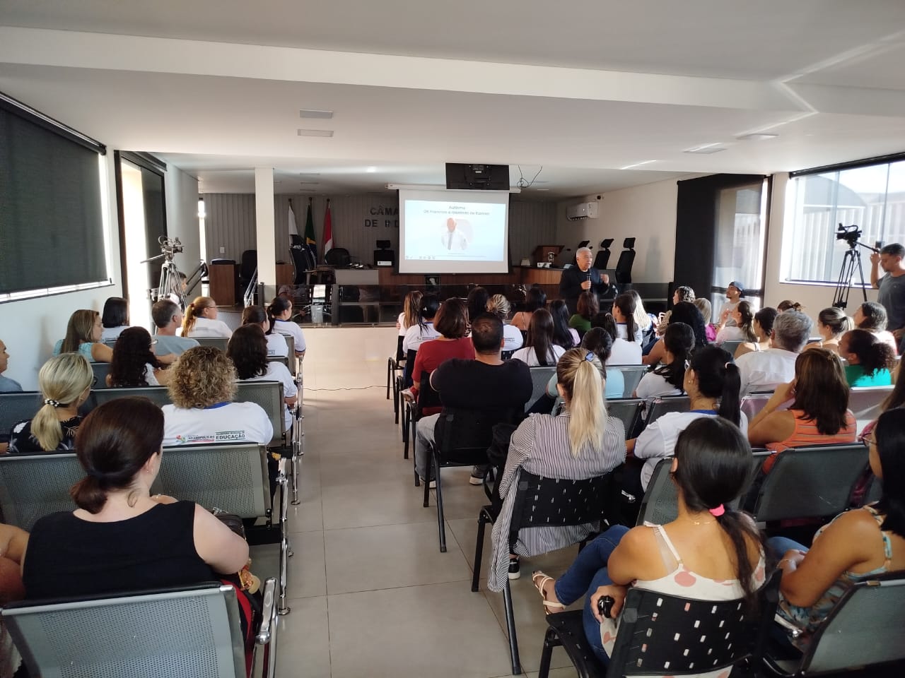 TRANSTORNO DO ESPECTRO AUTISTA E USO DA MEDICAÇÃO