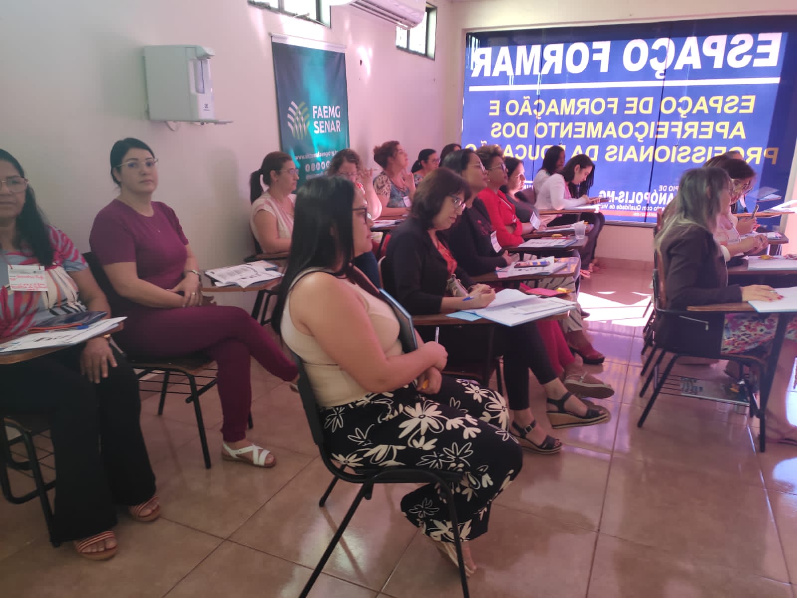 LEITURA E ESCRITA NA EDUCAÇÃO INFANTIL