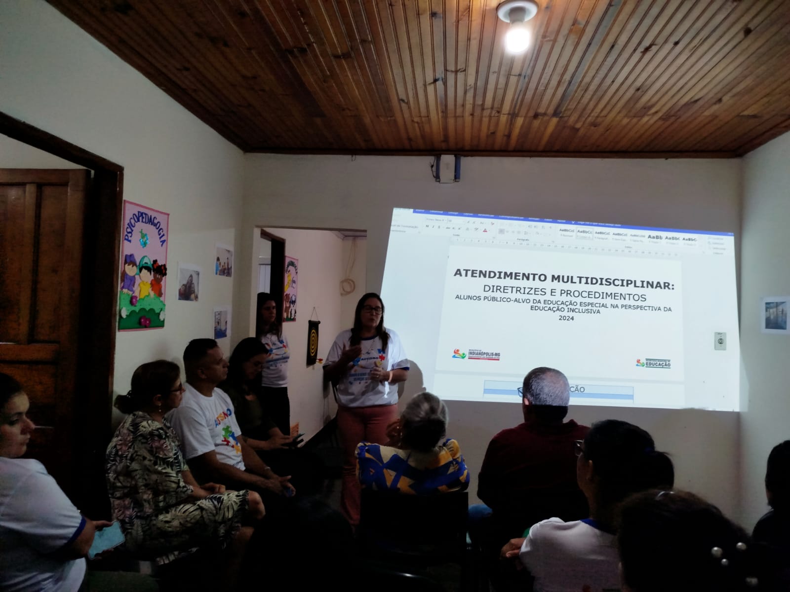 ATENDIMENTO EDUCACIONAL ESPECIALIZADO