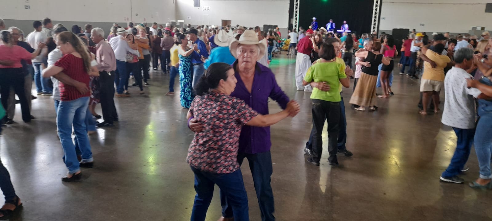 ENCONTRO DA MELHOR IDADE EM MONTE CARMELO