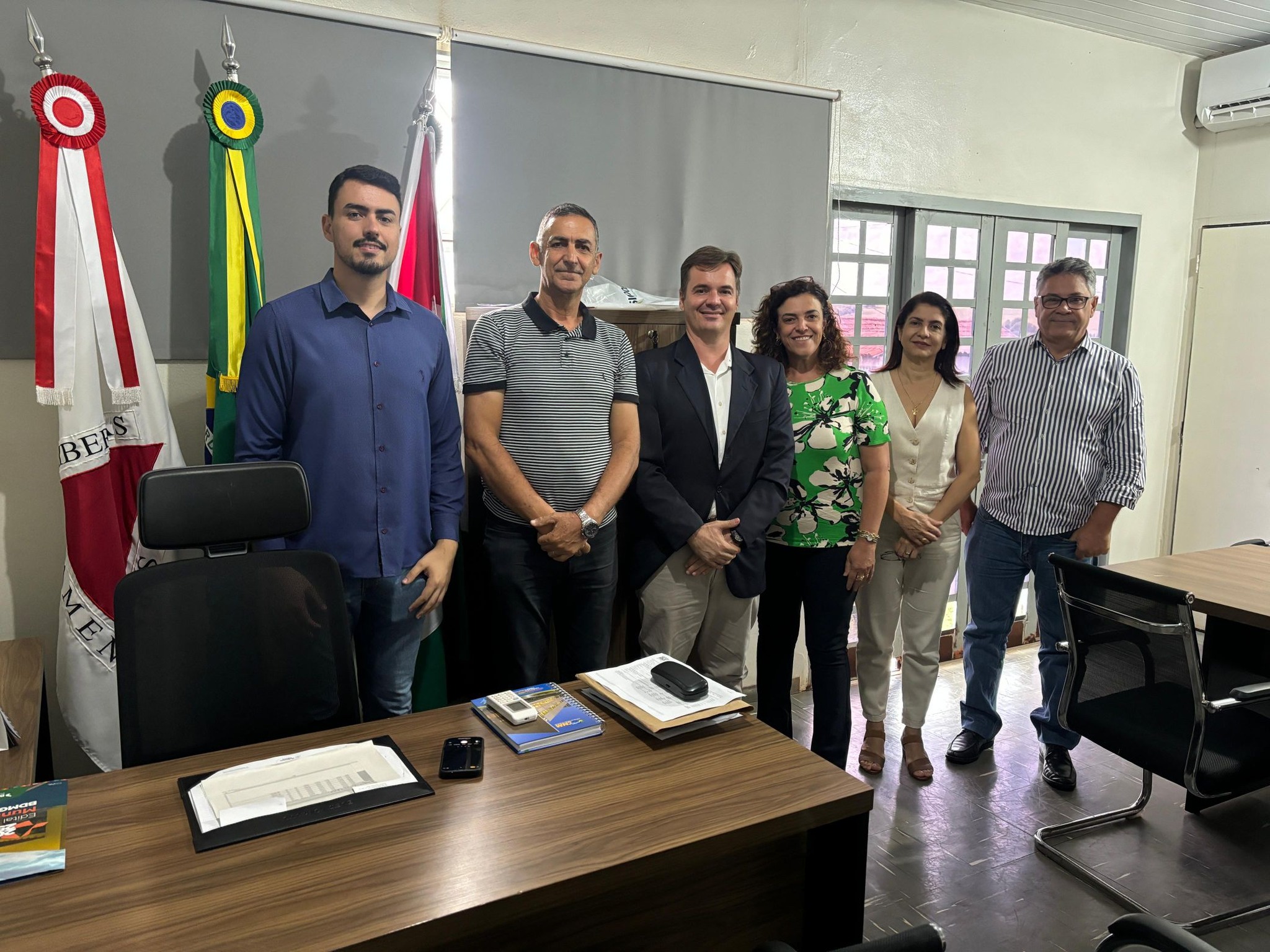 Prefeitura de Indianópolis e UFU discutem parceria para capacitação profissional e governança pública