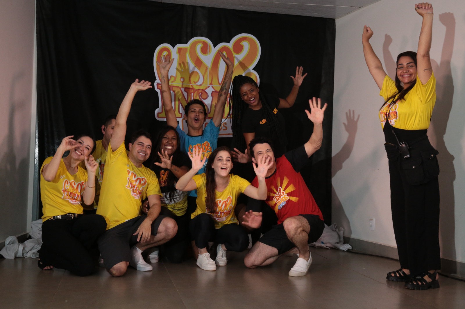 Espetáculo “Casos Insanos” promove reflexão sobre saúde mental com leveza e bom humor