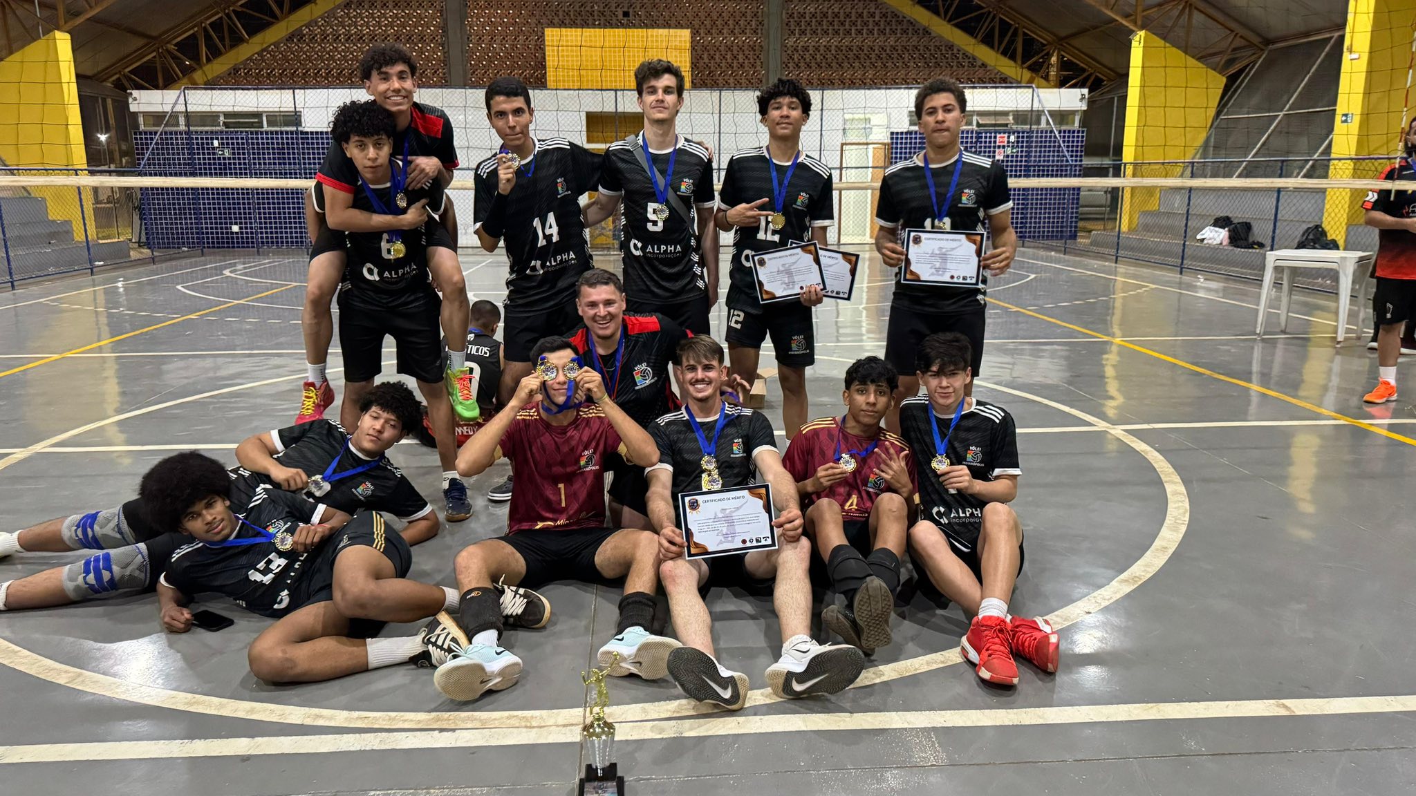 522636675_1932704590829648_519345801022022666_n