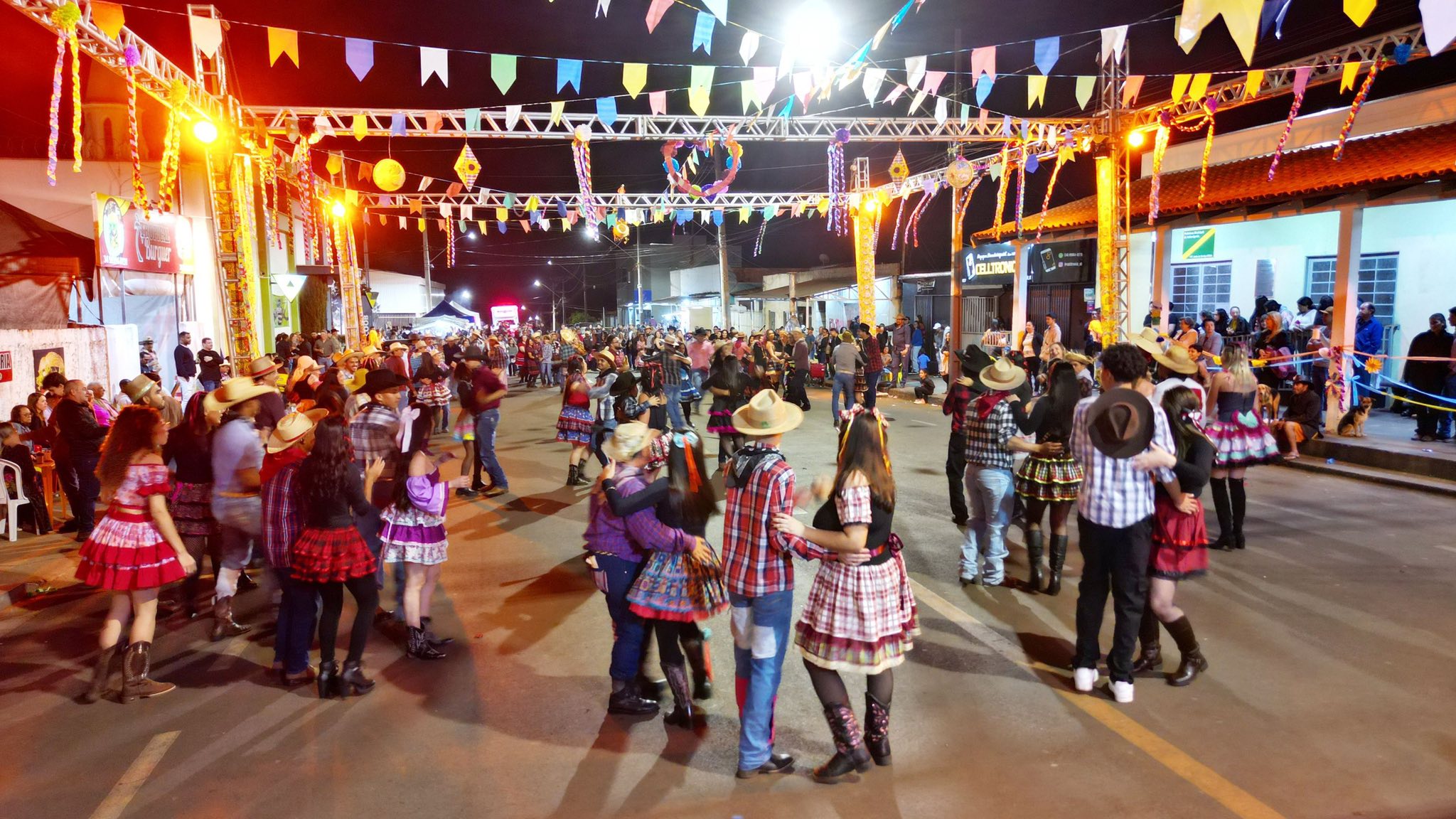 528304494_1944183533015087_1052620774042446550_n