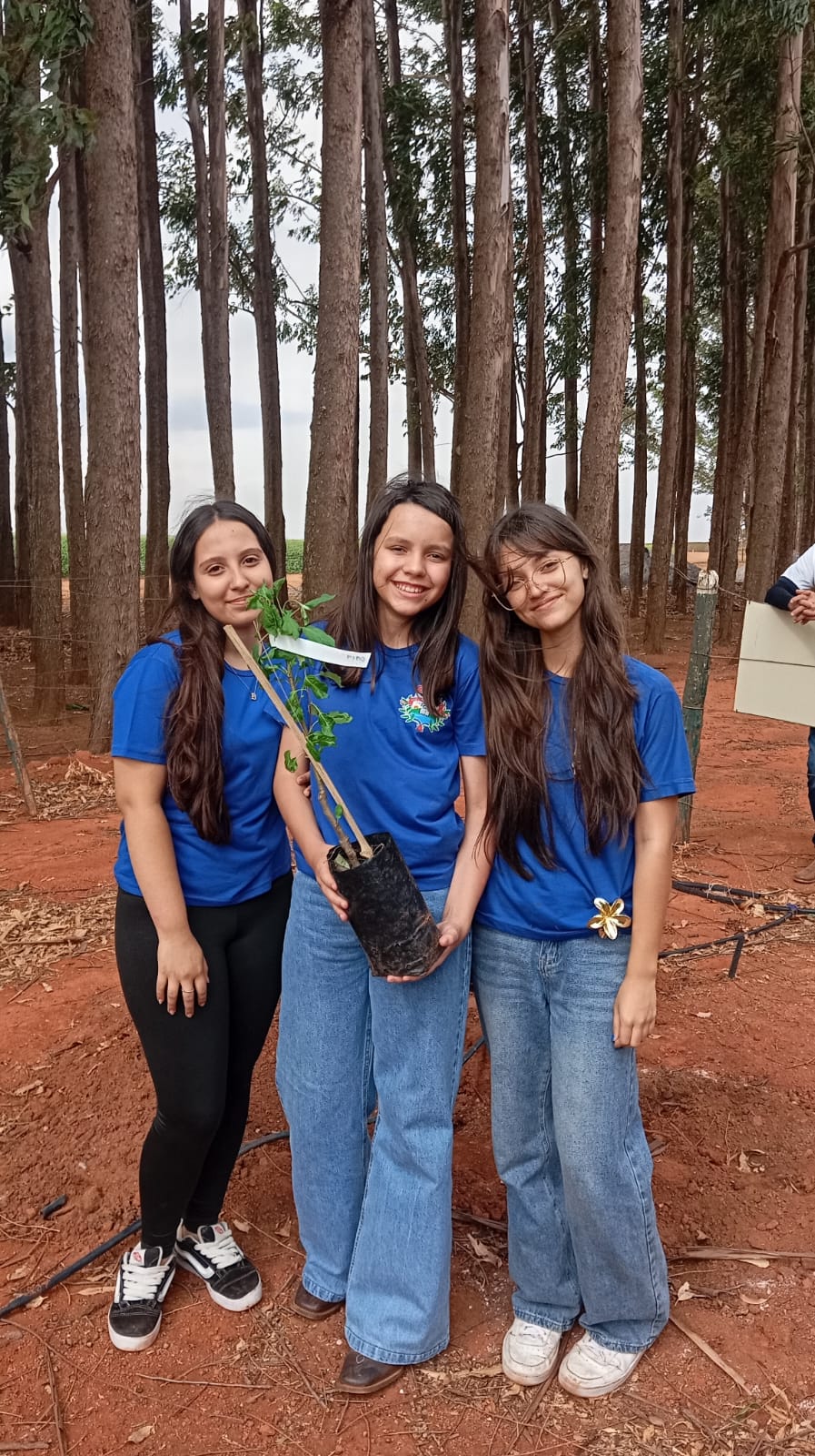 WhatsApp Image 2025-09-26 at 19.14.27 (2)