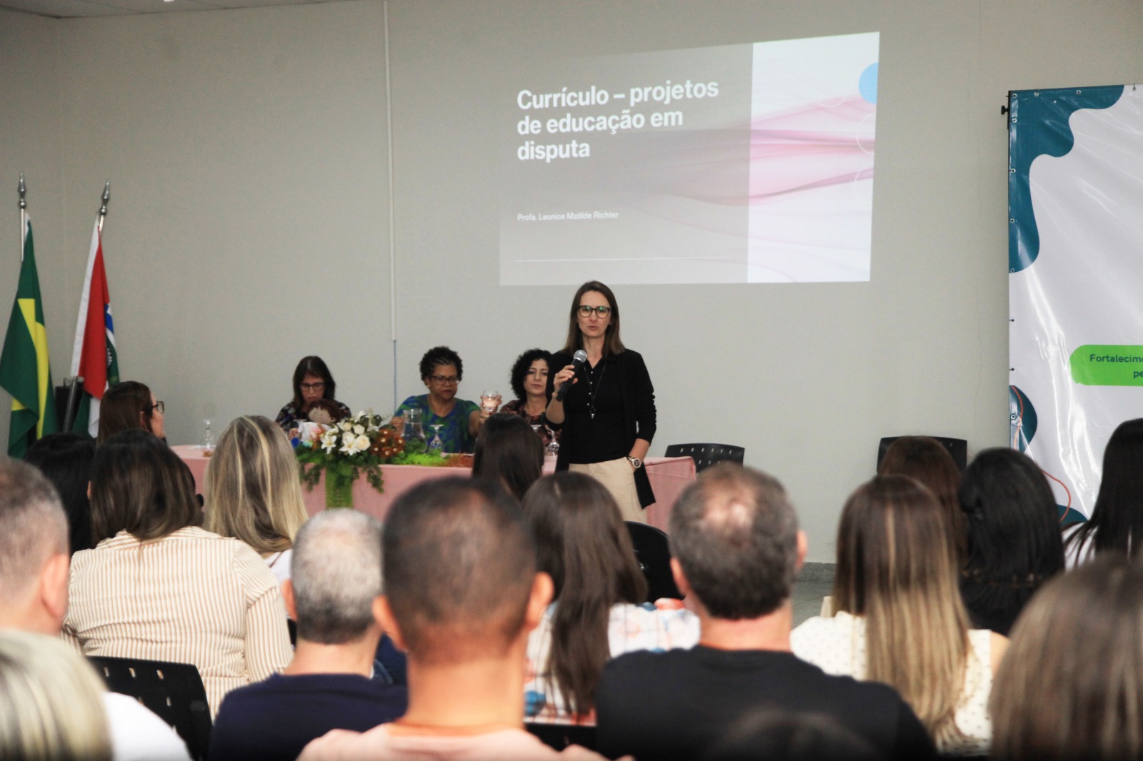 86ef6519-793b-40ae-86ae-366636065eec