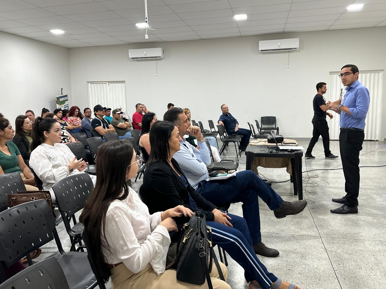 8ab06310-8440-44c5-a861-ea907d75f5df