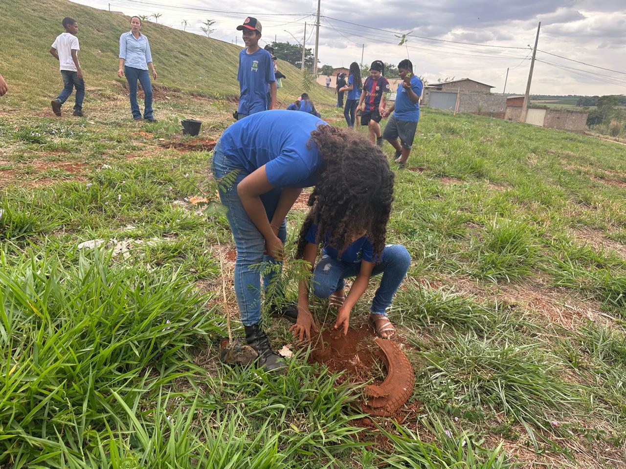 66407a4b-cd79-494f-8021-b004f0ad1cb0