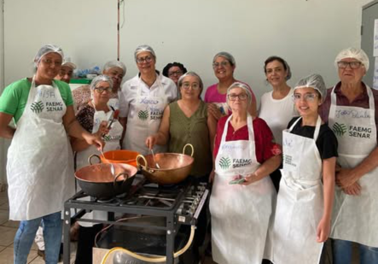 Prefeitura acompanha curso de doces e compotas realizado em parceria com o Sistema FAEMG SENAR