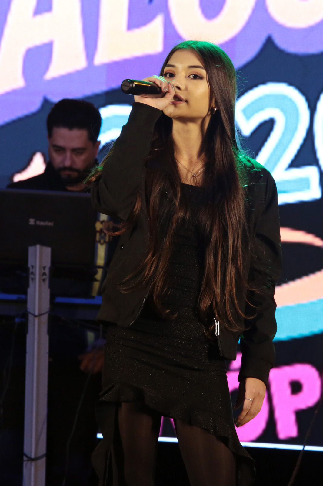 s17